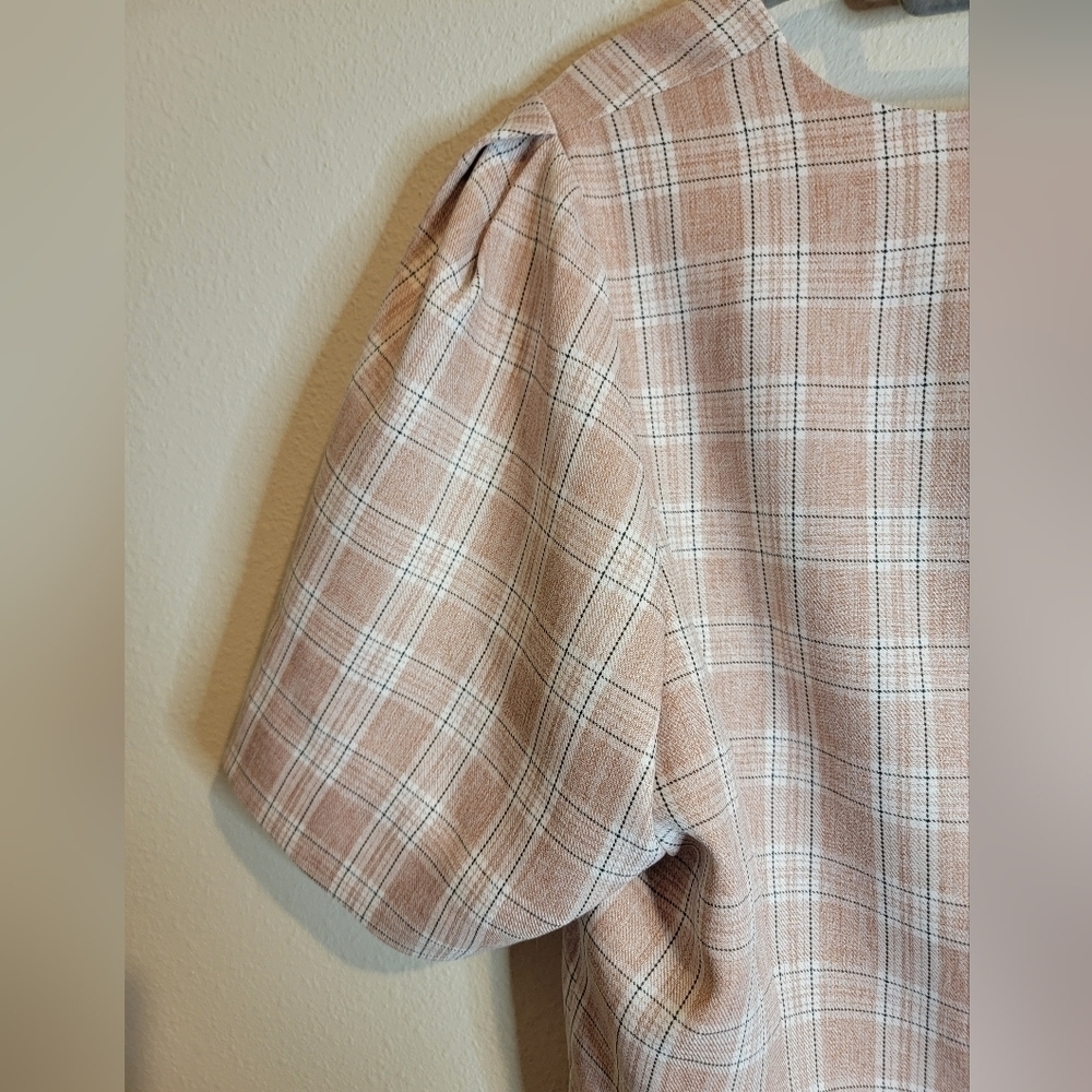 Adelyn Rae‎ Pink Plaid Double Breasted crop top size Large - Picture 10 of 10
